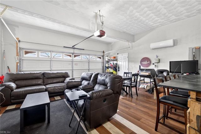 1988 Breck AVE, Virginia Beach, VA 23464