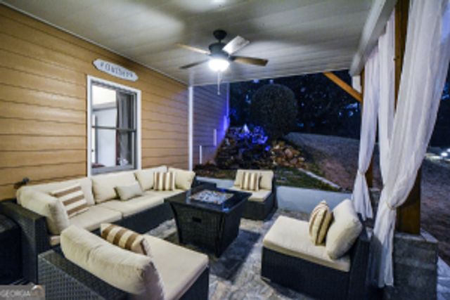 515 Hillcrest View Drive NE, Suwanee, GA 30024