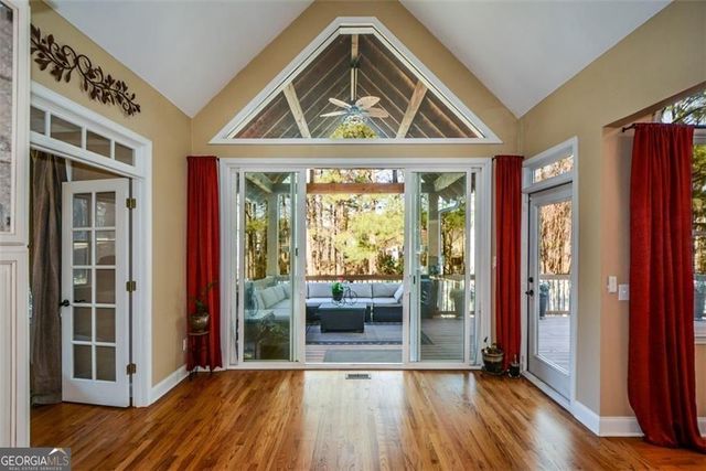 515 Hillcrest View Drive NE, Suwanee, GA 30024