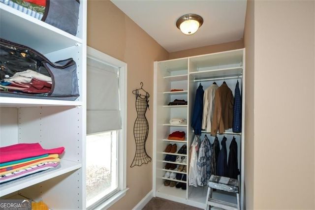 515 Hillcrest View Drive NE, Suwanee, GA 30024