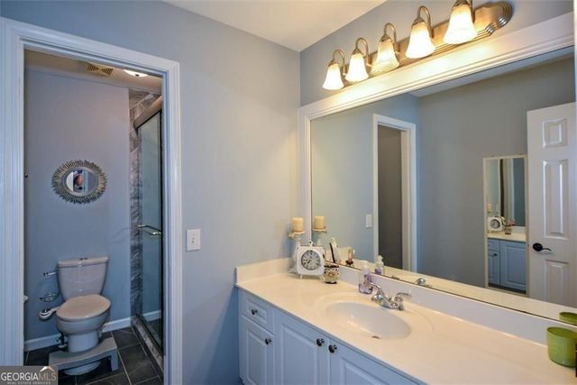 515 Hillcrest View Drive NE, Suwanee, GA 30024