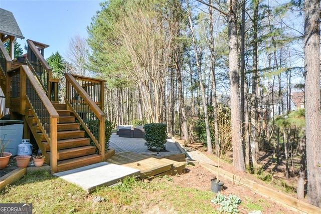 515 Hillcrest View Drive NE, Suwanee, GA 30024