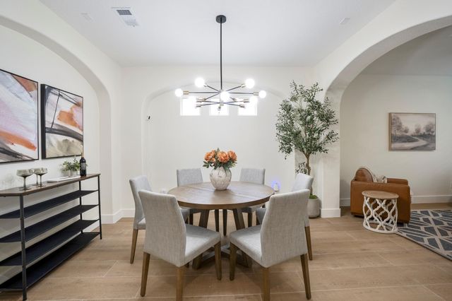 3 Forest Perch Place, The Woodlands, TX 77382