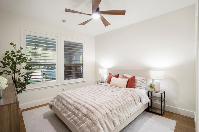 3 Forest Perch Place, The Woodlands, TX 77382