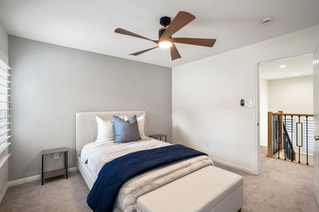 3 Forest Perch Place, The Woodlands, TX 77382