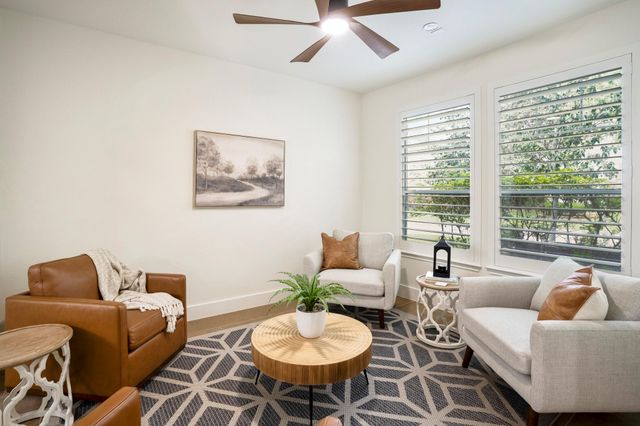 3 Forest Perch Place, The Woodlands, TX 77382