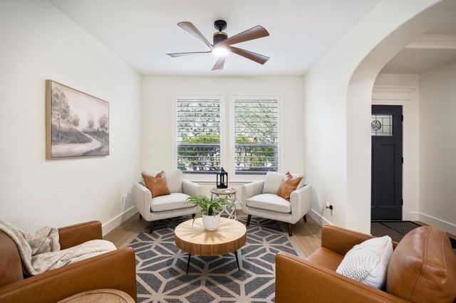 3 Forest Perch Place, The Woodlands, TX 77382