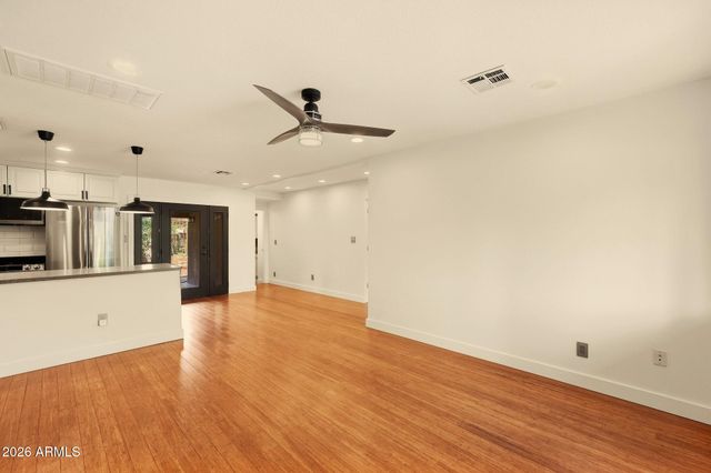 2208 E Turney Avenue, Phoenix, AZ 85016