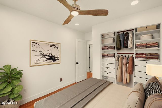 2208 E Turney Avenue, Phoenix, AZ 85016