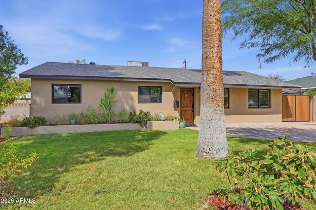 2208 E Turney Avenue, Phoenix, AZ 85016