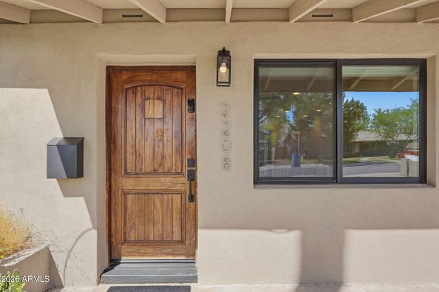2208 E Turney Avenue, Phoenix, AZ 85016