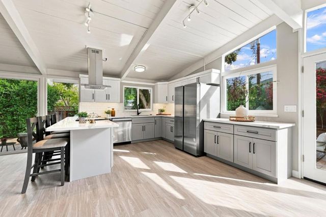 795 E Charleston Road, Palo Alto, CA 94303