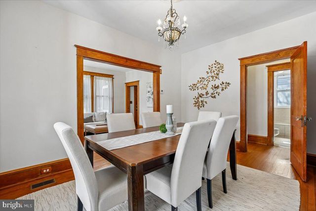 5511 ALTA VISTA RD, Bethesda, MD 20814