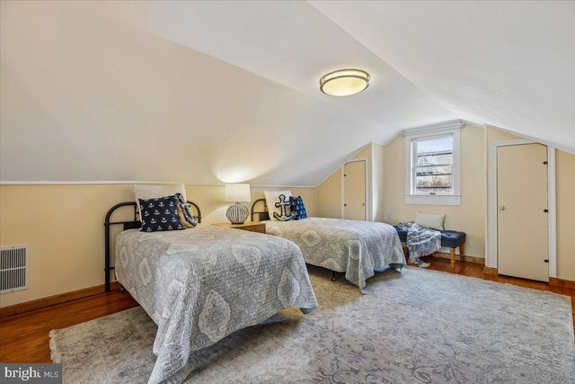 5511 ALTA VISTA RD, Bethesda, MD 20814