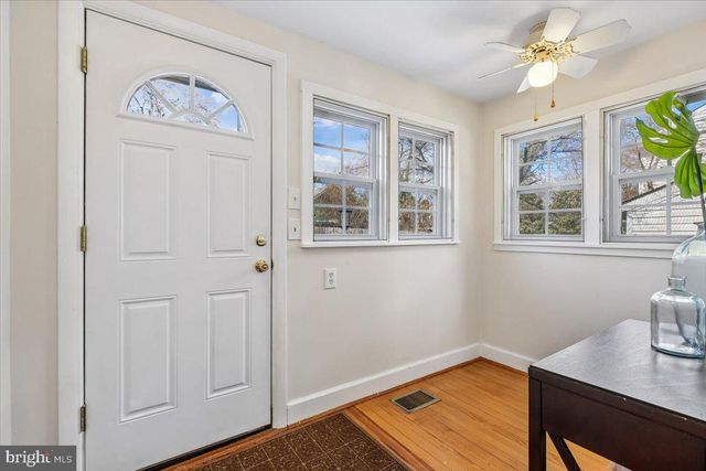 5511 ALTA VISTA RD, Bethesda, MD 20814