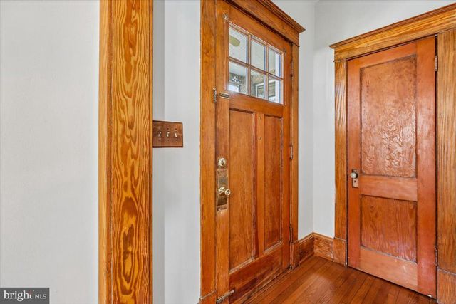 5511 ALTA VISTA RD, Bethesda, MD 20814