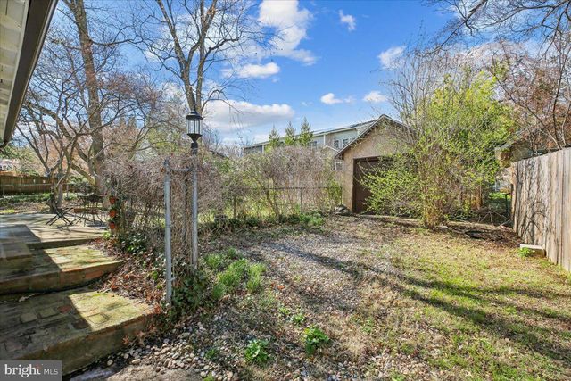 5511 ALTA VISTA RD, Bethesda, MD 20814