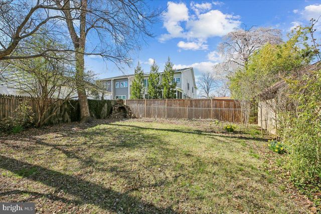 5511 ALTA VISTA RD, Bethesda, MD 20814