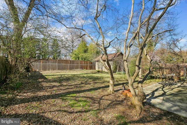 5511 ALTA VISTA RD, Bethesda, MD 20814