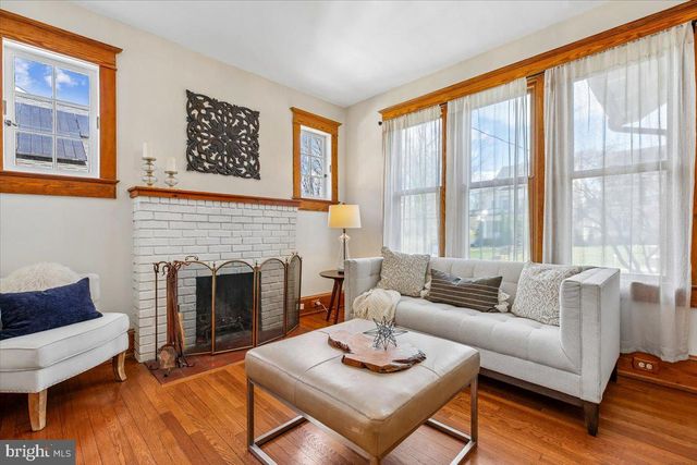 5511 ALTA VISTA RD, Bethesda, MD 20814