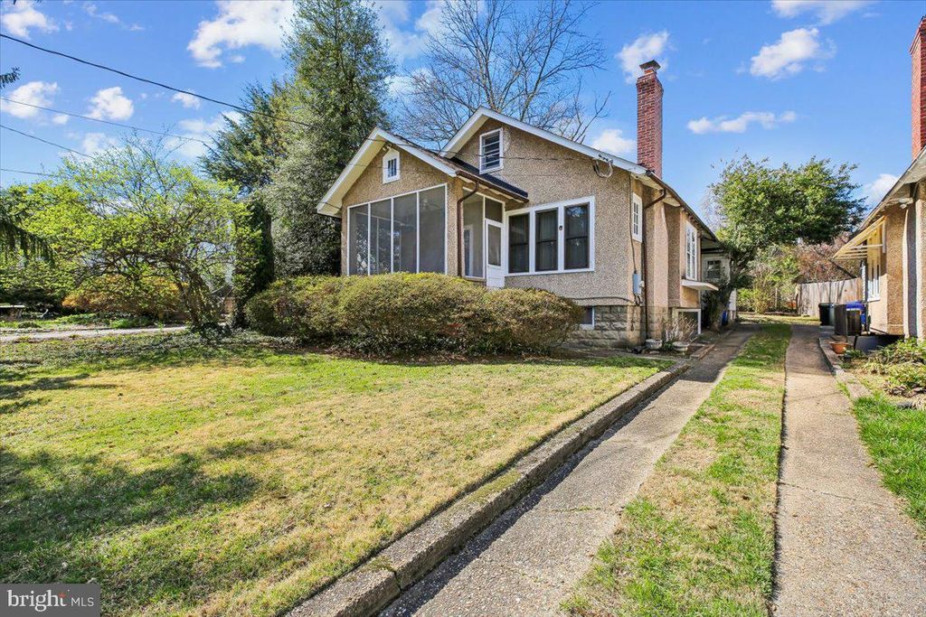 5511 ALTA VISTA RD, Bethesda, MD 20814