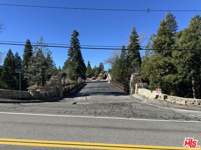 101 Mill Pond Road, Lake Arrowhead, CA 92352