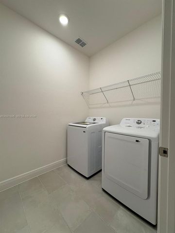 366 Switchgrass Loop 366, Clermont, FL 34715