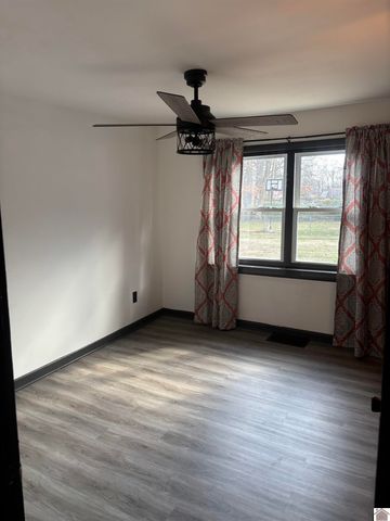 714 N 25th Street, Paducah, KY 42001