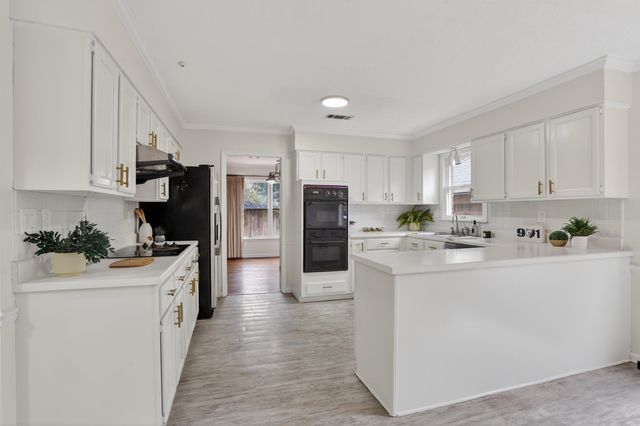 5382 BENTLEY PL, Memphis, TN 38120