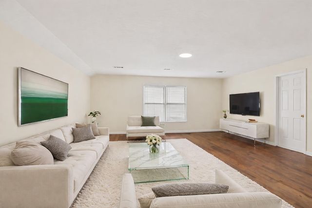 5382 BENTLEY PL, Memphis, TN 38120