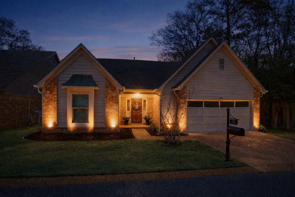 5382 BENTLEY PL, Memphis, TN 38120