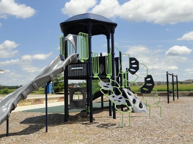 L137 Colton Way, Sun Prairie, WI 53590