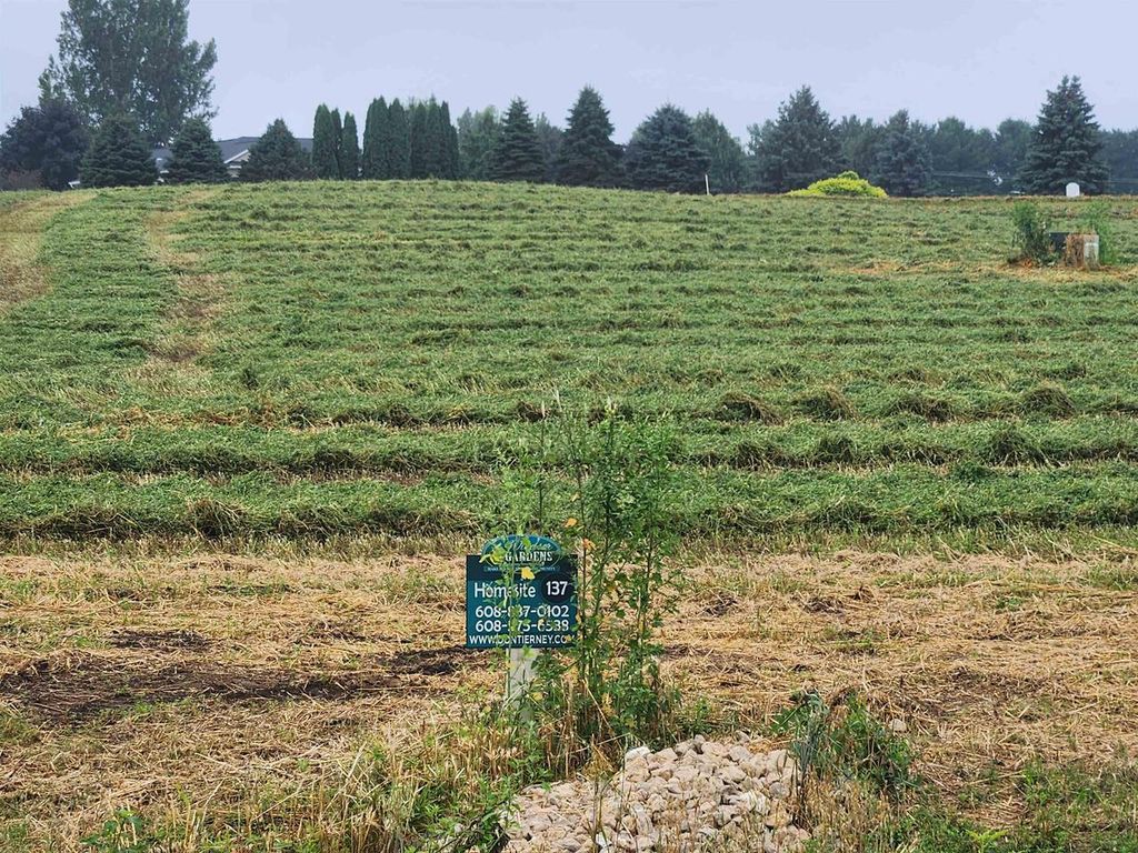 L137 Colton Way, Sun Prairie, WI 53590