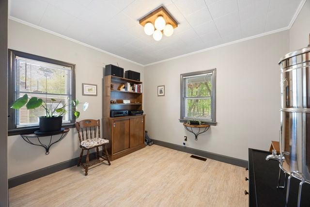 62 Lincoln Avenue, South Hadley, MA 01075
