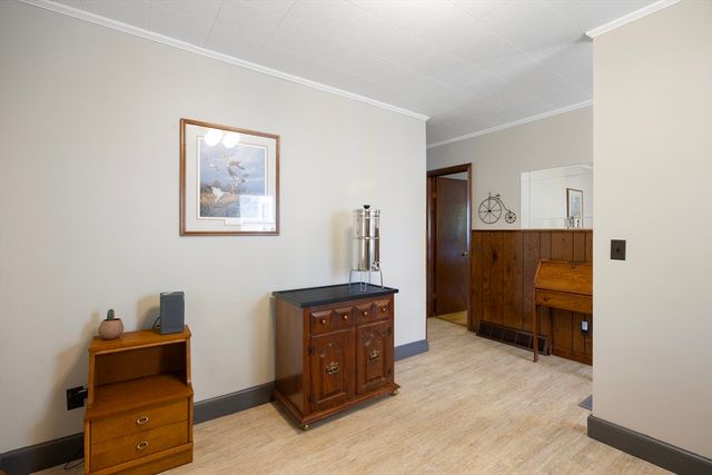 62 Lincoln Avenue, South Hadley, MA 01075