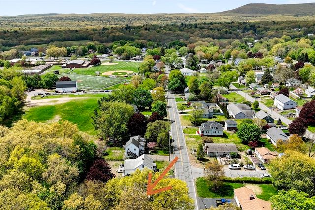 62 Lincoln Avenue, South Hadley, MA 01075