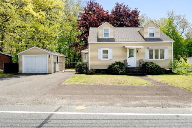 62 Lincoln Avenue, South Hadley, MA 01075