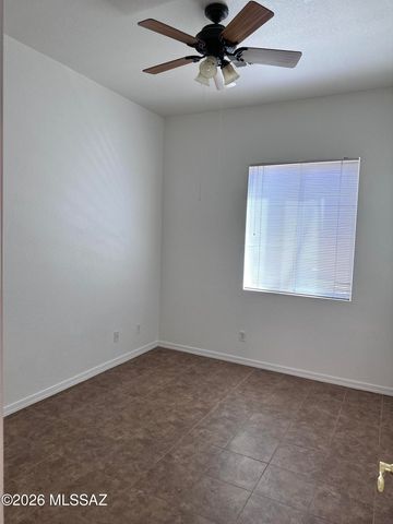9579 E Corte Del Sol Brillante, Tucson, AZ 85748