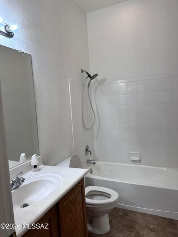 9579 E Corte Del Sol Brillante, Tucson, AZ 85748