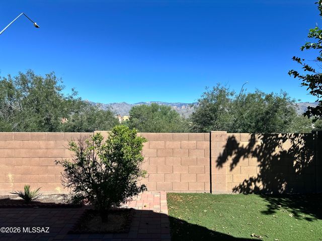 9579 E Corte Del Sol Brillante, Tucson, AZ 85748