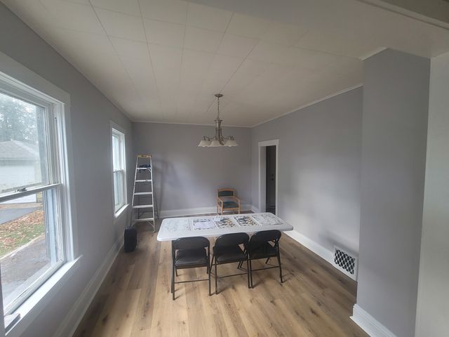 526 N View Street, Aurora, IL 60506