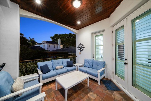 108 BERMUDA AVENUE, Tampa, FL 33606