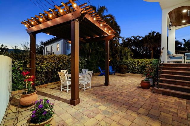 108 BERMUDA AVENUE, Tampa, FL 33606