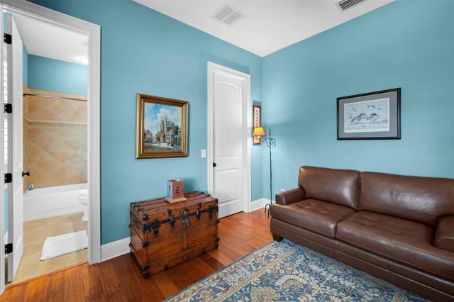 108 BERMUDA AVENUE, Tampa, FL 33606