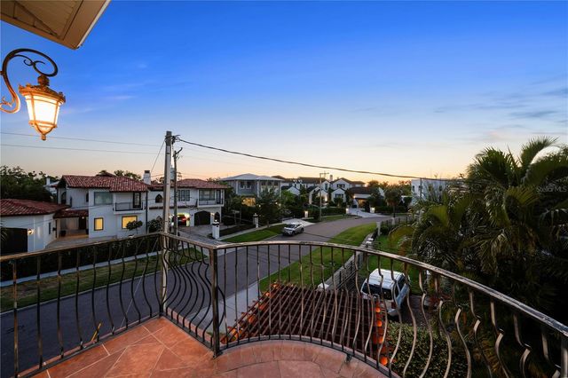 108 BERMUDA AVENUE, Tampa, FL 33606