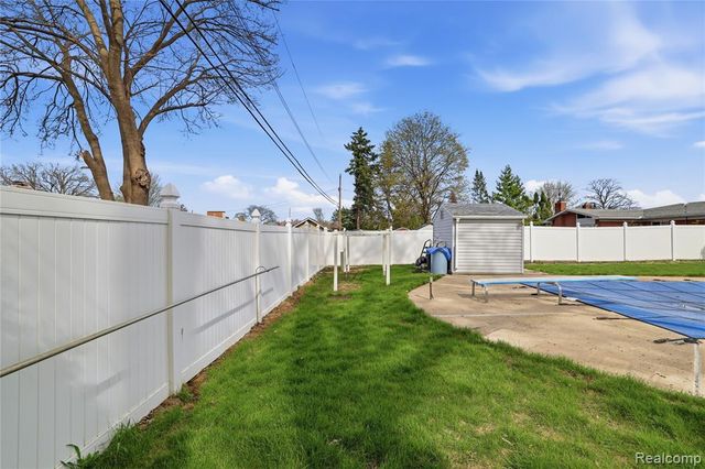 13455 Haupt Drive, Warren, MI 48088