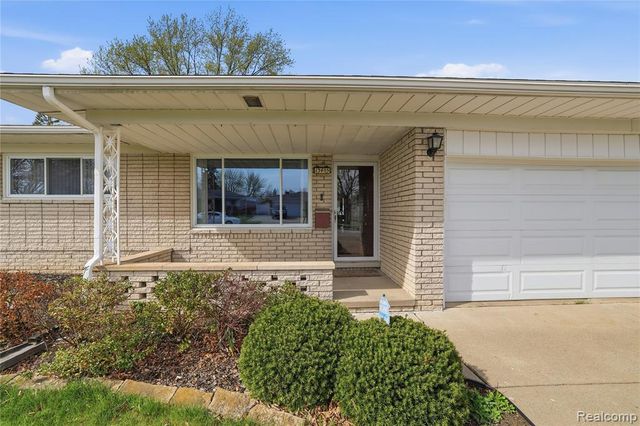 13455 Haupt Drive, Warren, MI 48088