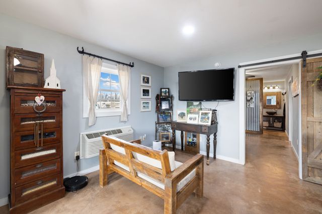 1039 Concord Rd, Gates, TN 38037