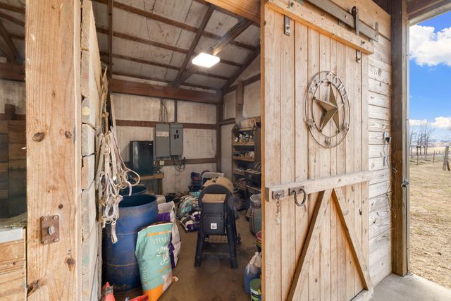 1039 Concord Rd, Gates, TN 38037