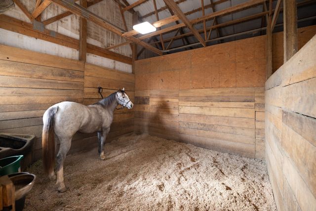 1039 Concord Rd, Gates, TN 38037